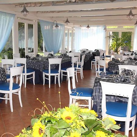 Costa Azzurra Hotel Pulsano Zewnętrze zdjęcie