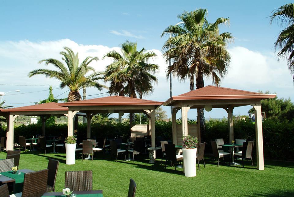 Costa Azzurra Hotel Pulsano Zewnętrze zdjęcie
