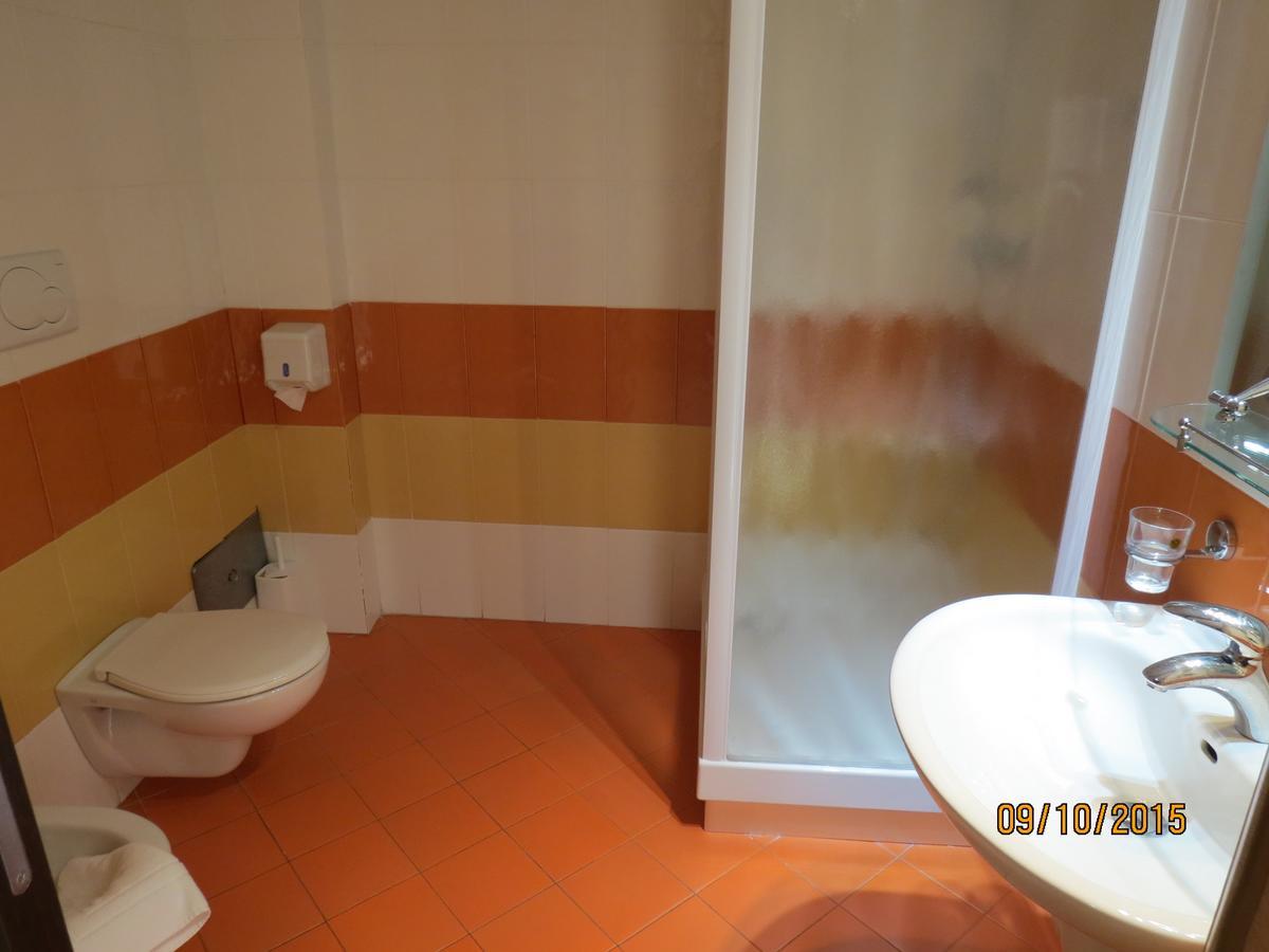 Costa Azzurra Hotel Pulsano Zewnętrze zdjęcie